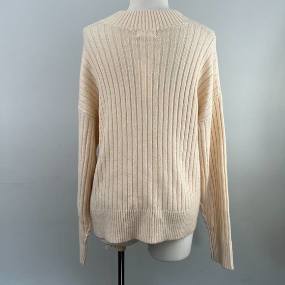 NWT SOPHIE RUE Oatmeal Beige Turtle Neck Sweater‎ (M) - Picture 4 of 7